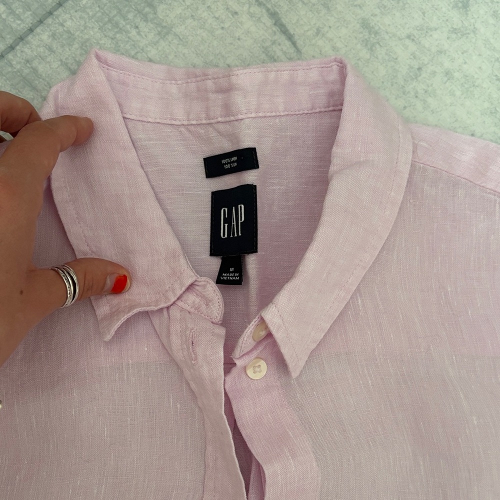 GAP Linen Button down